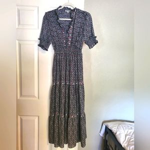 MAX STUDIO Tiered Floral Maxi dress size small